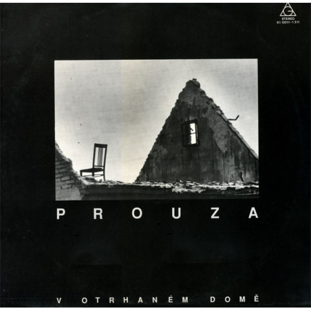 Prouza: V otrhaném domě LP